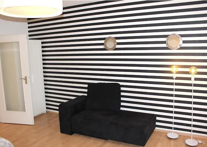 A-Partment • Koeln- Mediapark